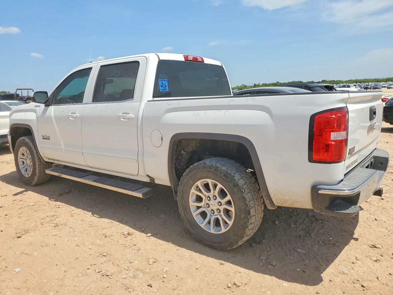 2017 GMC Sierra K1500 Sle - Image 2