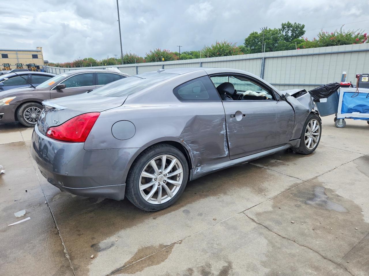 2013 Infiniti G37 Coupe X - Image 3