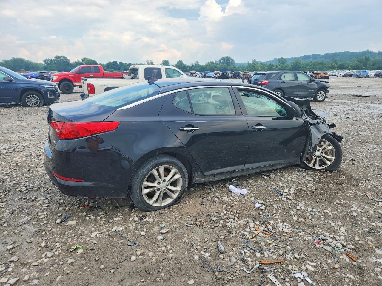 2012 Kia Optima Ex - Image 3