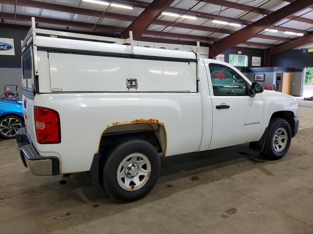 2013 Chevrolet Silverado C1500 - Фото 3