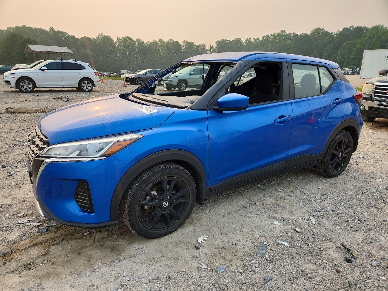 2021 Nissan Kicks Sv