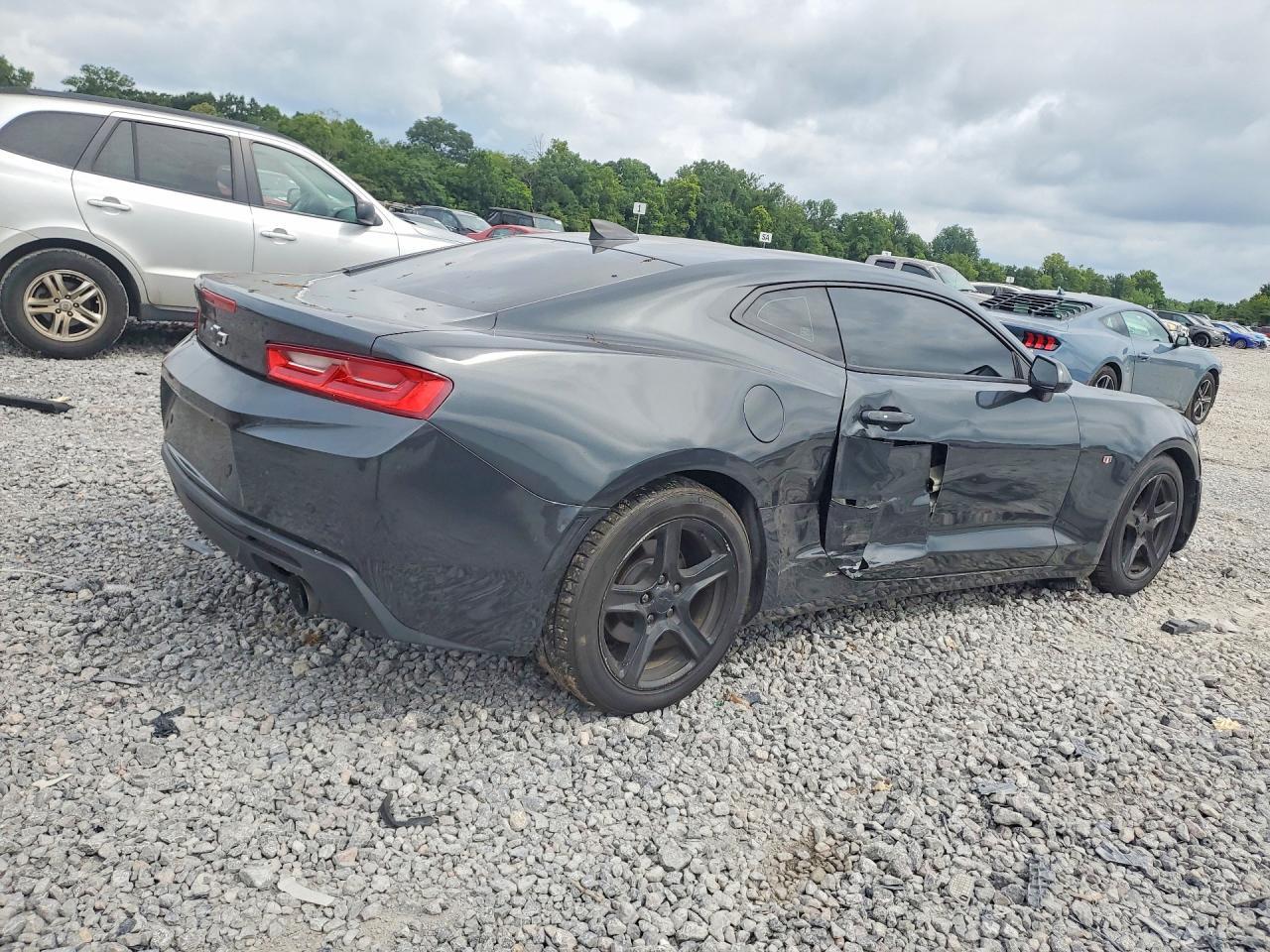 2017 Chevrolet Camaro Lt - Фото 3