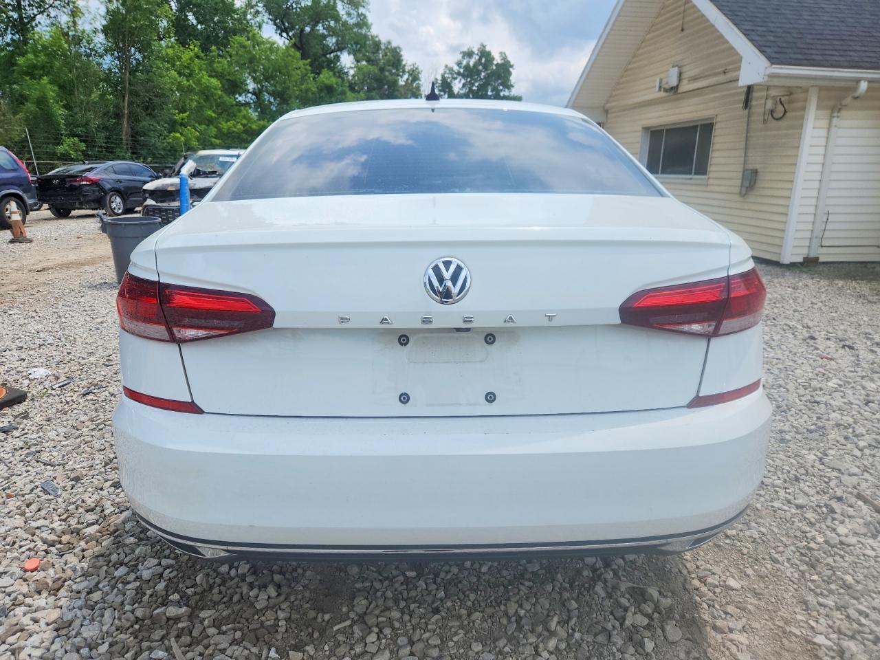2020 Volkswagen Passat Se - Фото 6