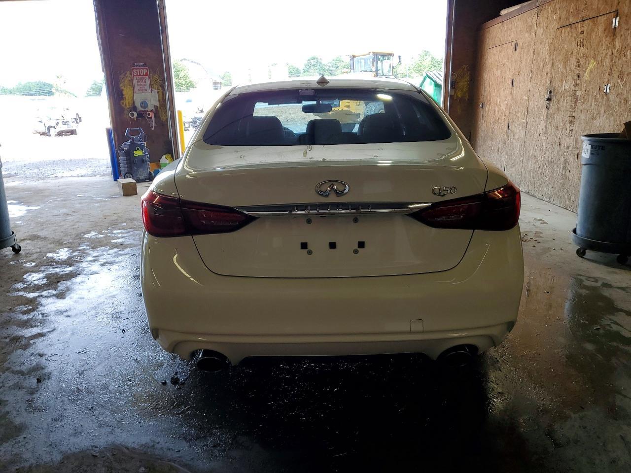 2018 Infiniti Q50 Luxe - Фото 6
