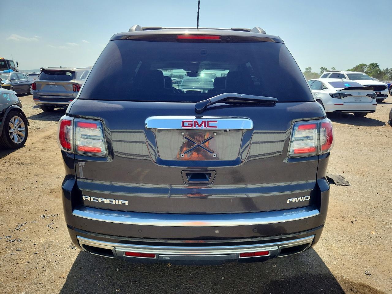2014 GMC Acadia Denali - Фото 6