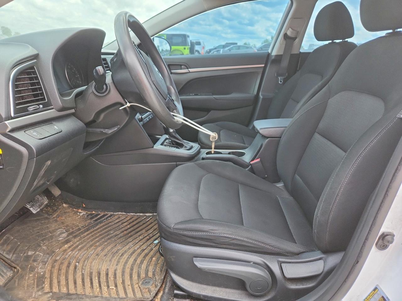 2018 Hyundai Elantra Se - Фото 7