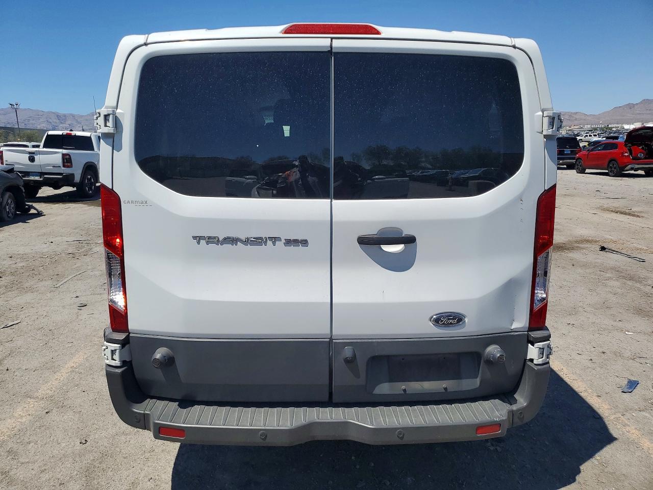 2017 Ford Transit T-350 - Фото 6