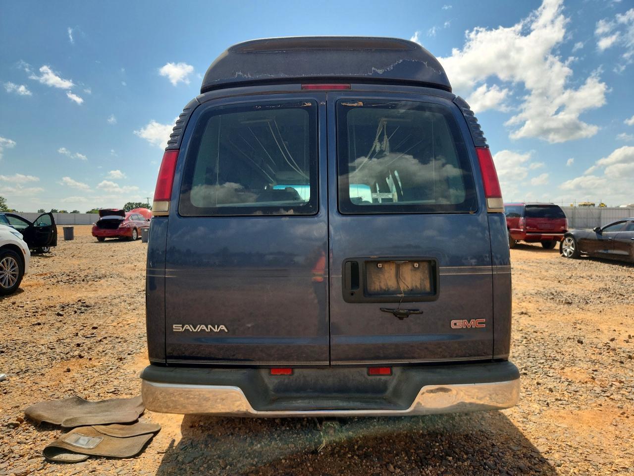 1999 GMC Savana G2500 - Фото 6