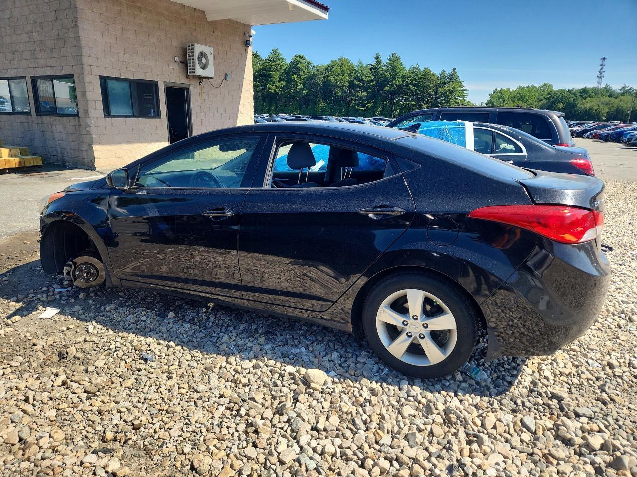 2013 Hyundai Elantra Gls - Image 2