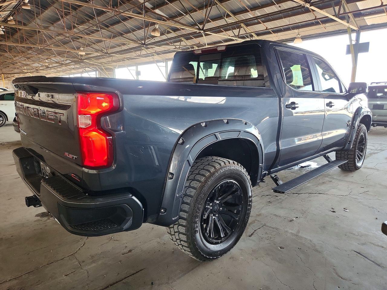 2021 Chevrolet Silverado K1500 Rst - Фото 3