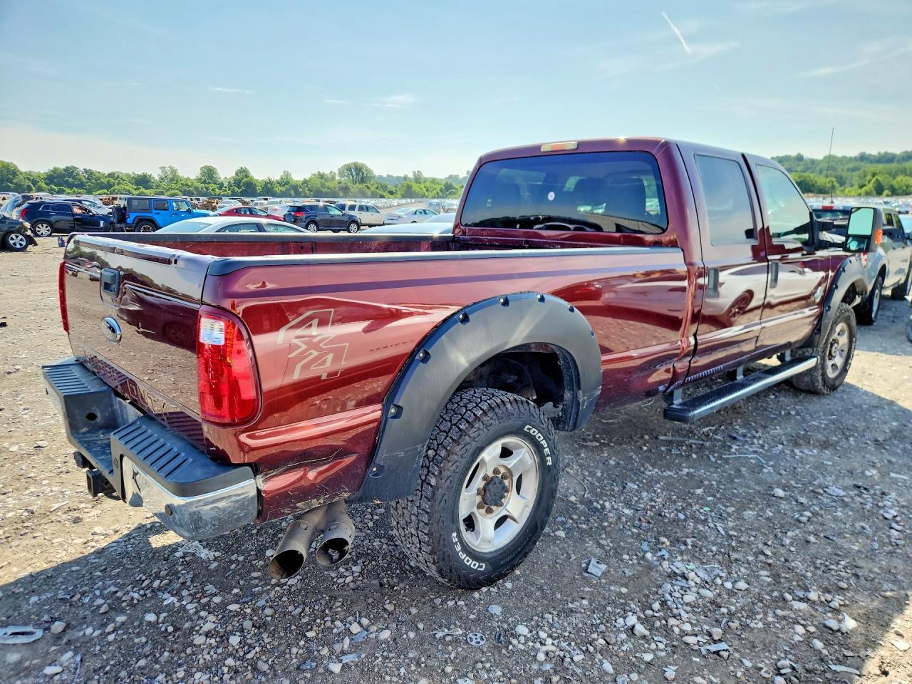 2016 Ford F350 Super Duty - Фото 3