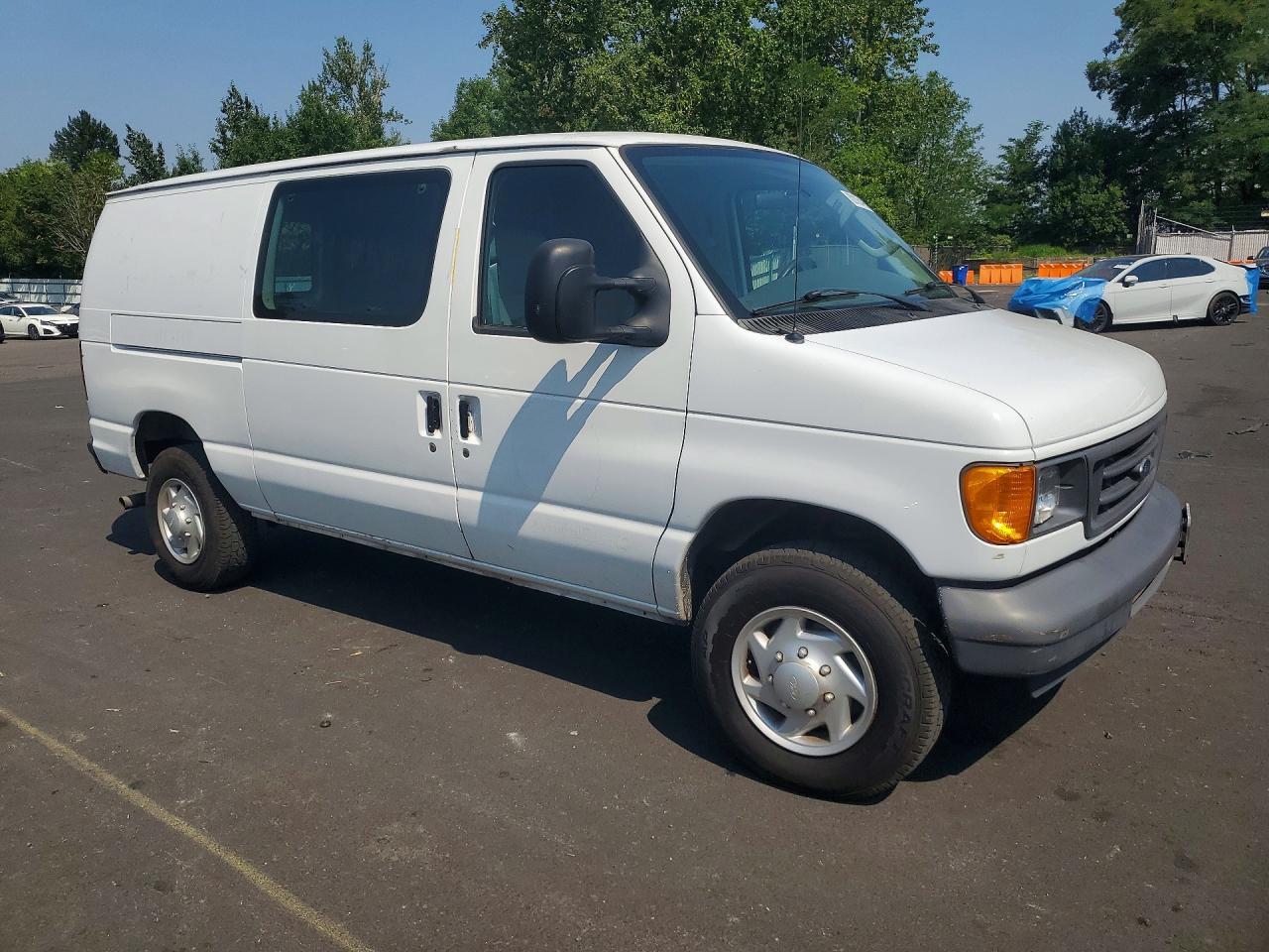 2007 Ford Econoline E350 Super Duty Van - Image 4