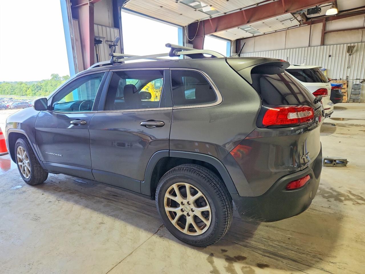 2014 Jeep Cherokee Latitude - Фото 2