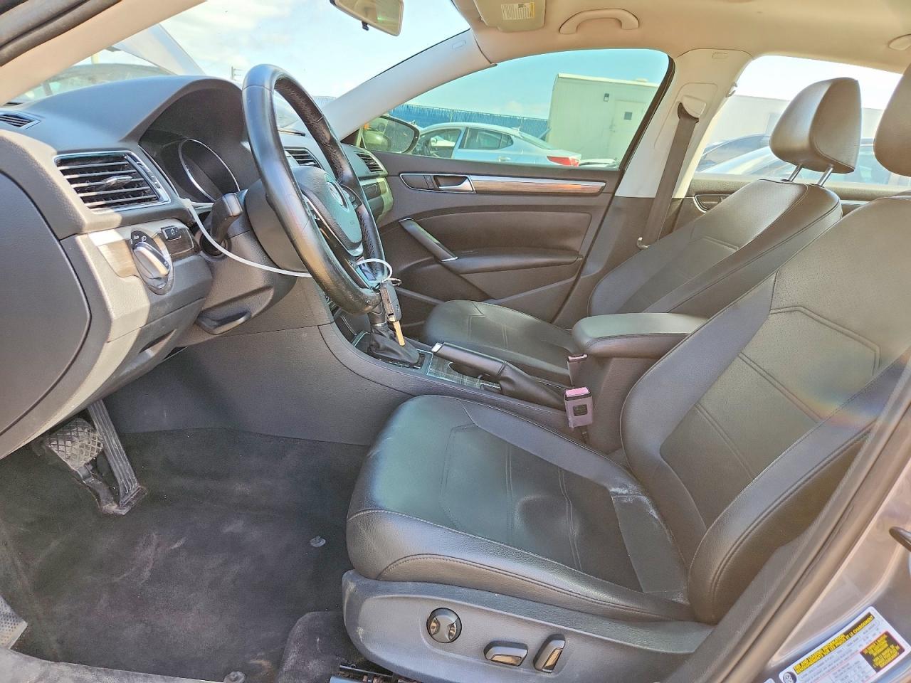 2017 Volkswagen Passat Se - Фото 7