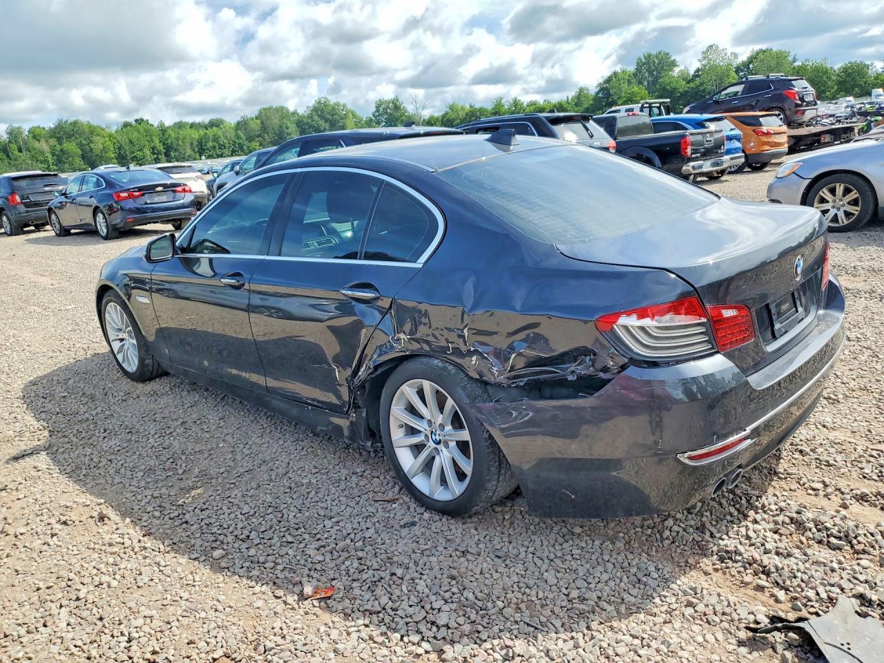2014 BMW 528 Xi - Фото 2
