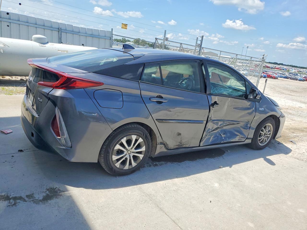 2022 Toyota Prius Prime Xle - Фото 3