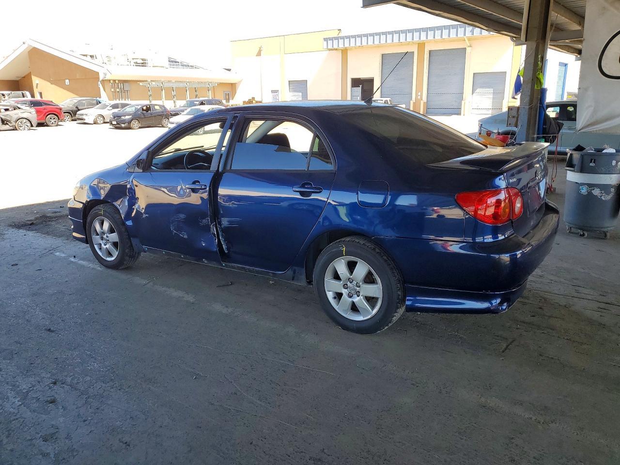 2005 Toyota Corolla S - Фото 2