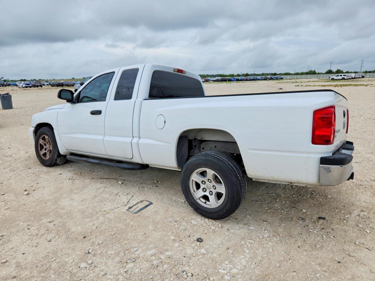 2006 Dodge Dakota Slt - Фото 2