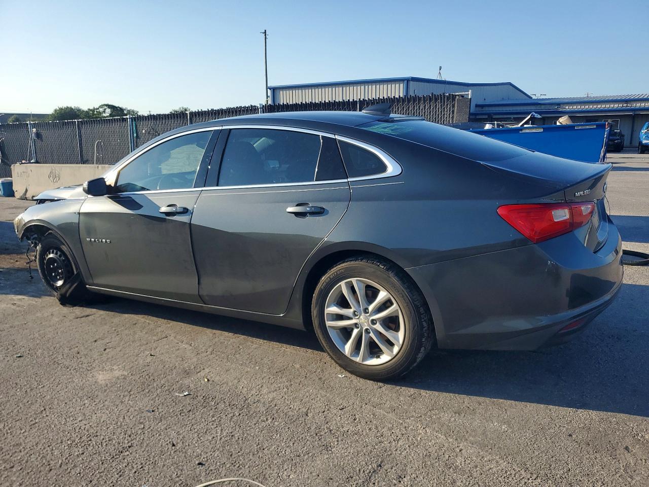 2018 Chevrolet Malibu Lt - Фото 2