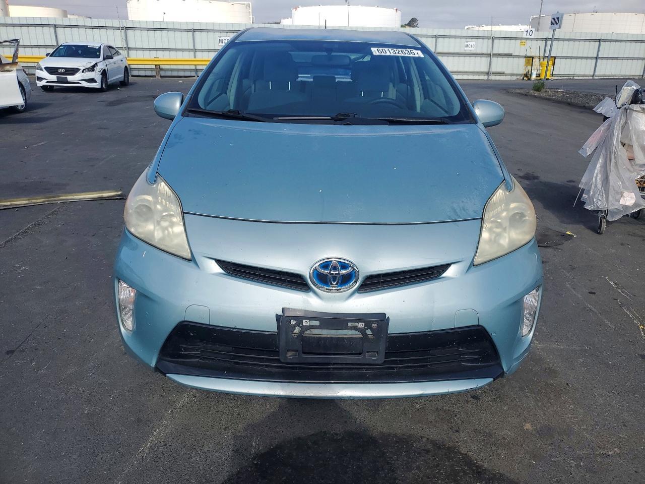 2013 Toyota Prius Three - Фото 5