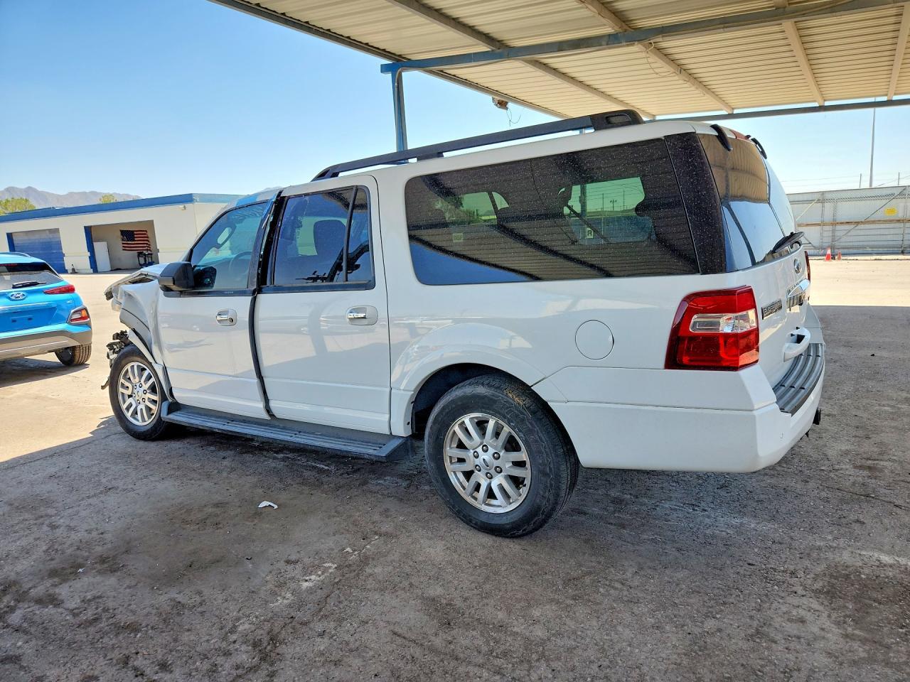 2011 Ford Expedition El Xlt - Фото 2