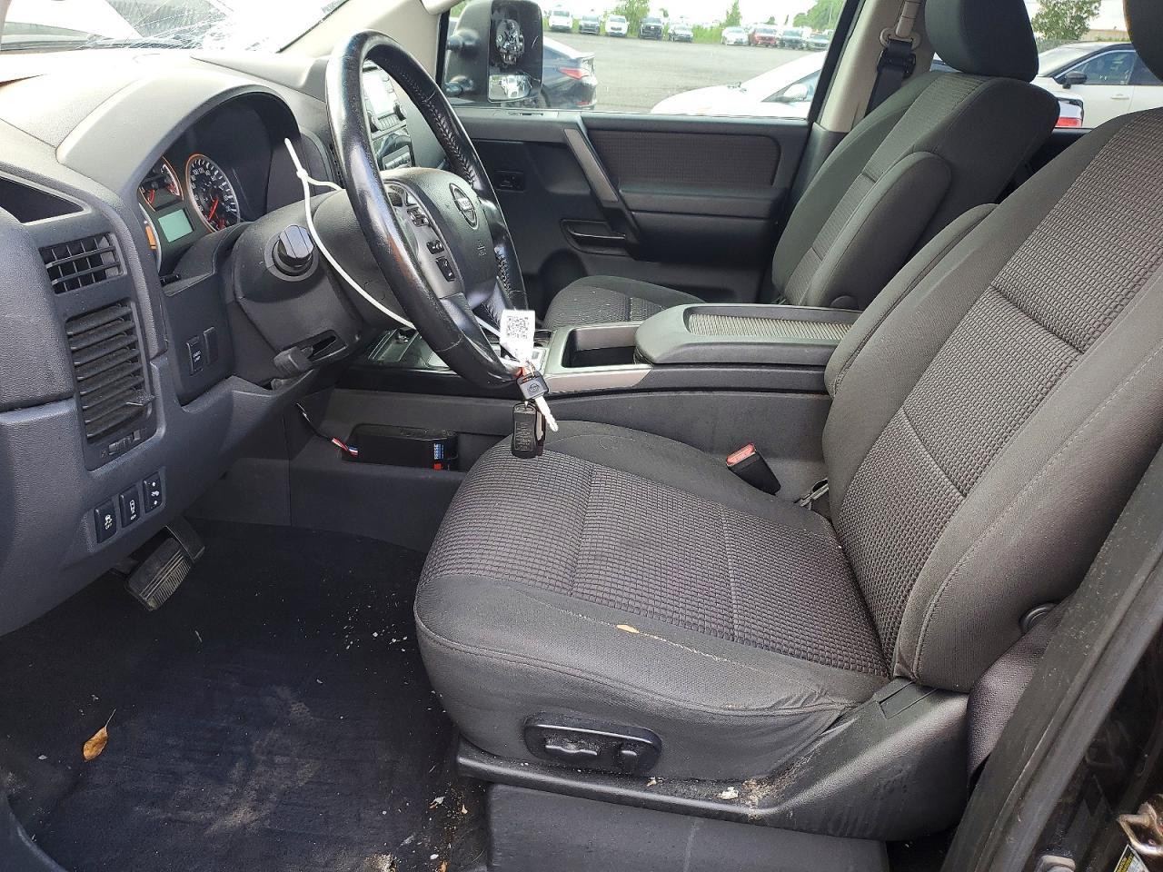 2013 Nissan Titan Sv - Image 7