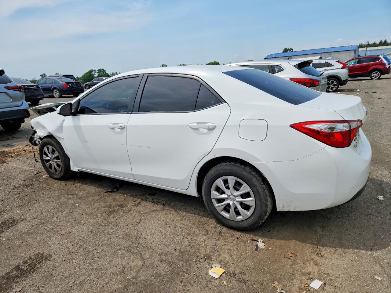 2015 Toyota Corolla L - Фото 2