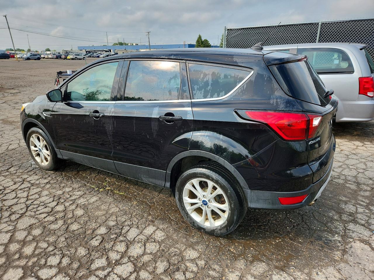 2019 Ford Escape Se - Image 2