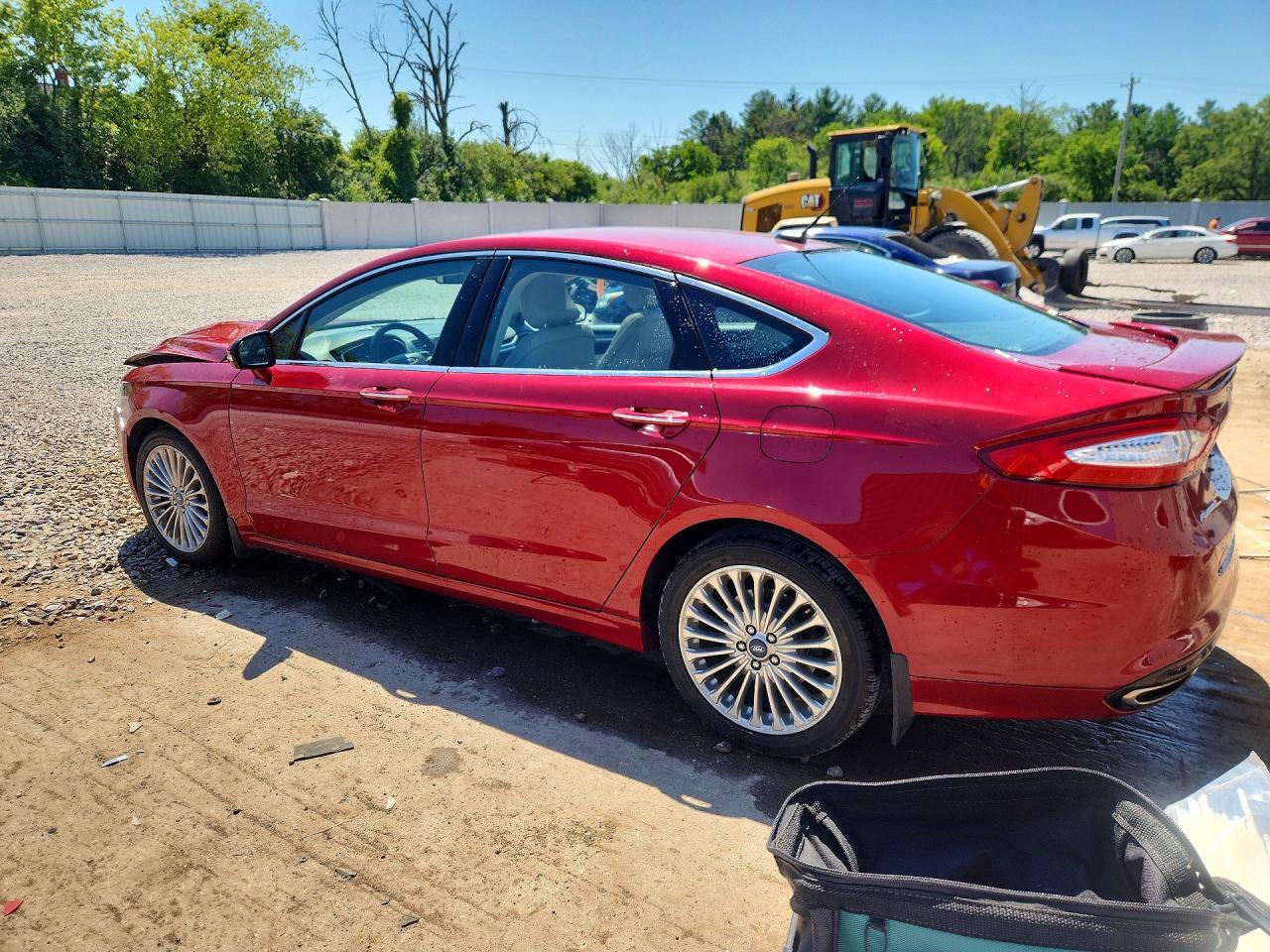 2015 Ford Fusion Titanium - Image 2