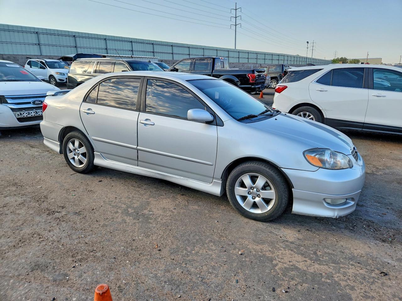 2005 Toyota Corolla S - Фото 4