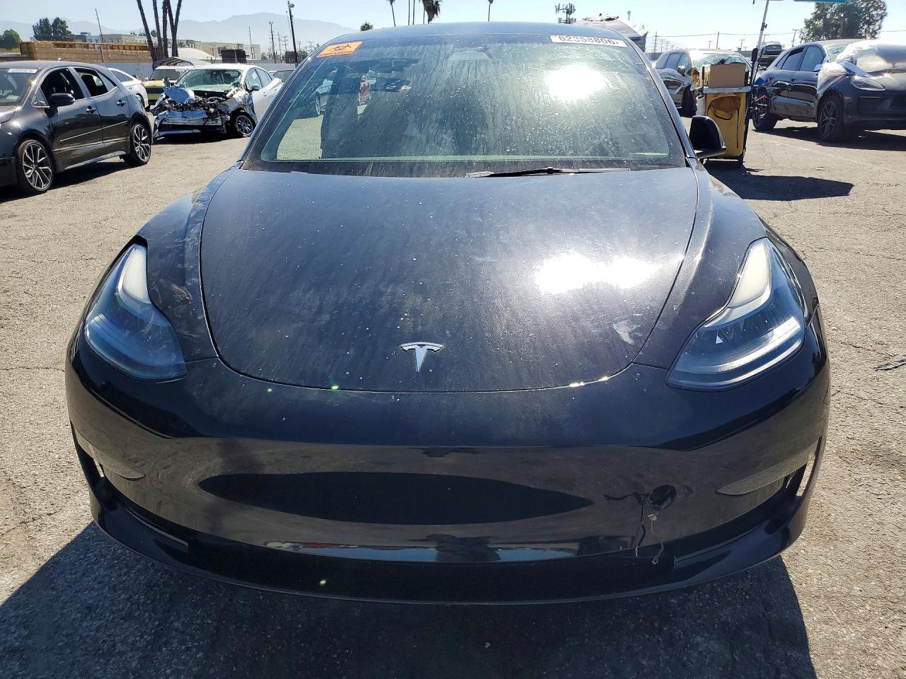 2023 Tesla Model 3 - Фото 5