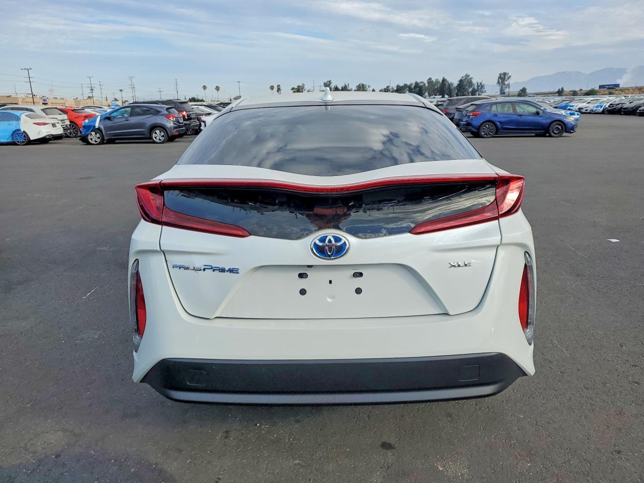 2022 Toyota Prius Prime Xle - Image 6