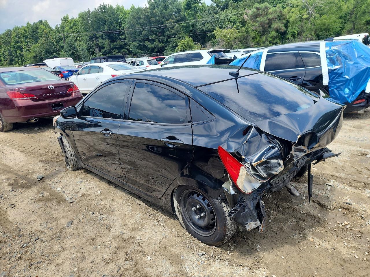 2016 Hyundai Accent Se - Фото 2