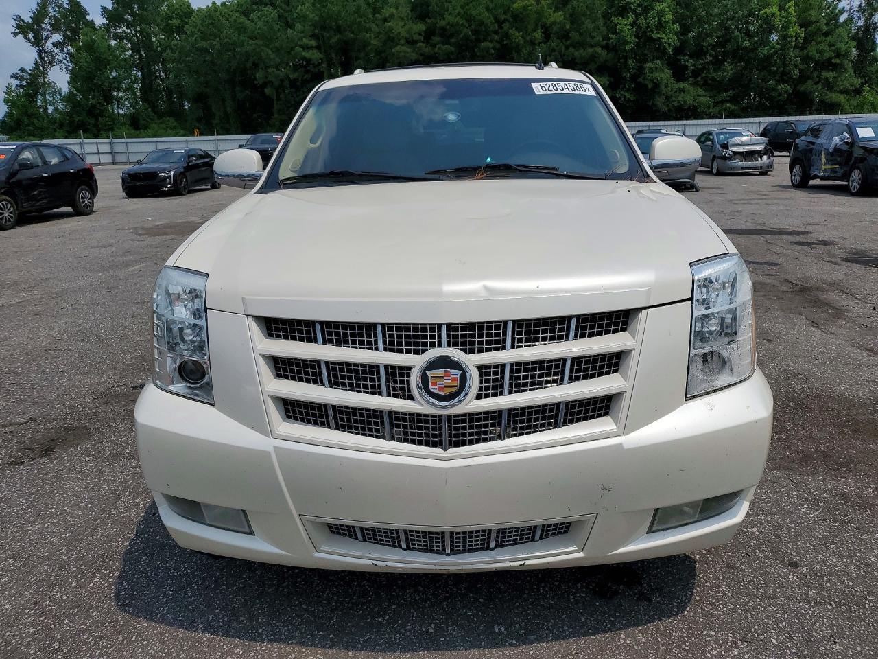 2013 Cadillac Escalade Premium - Image 5