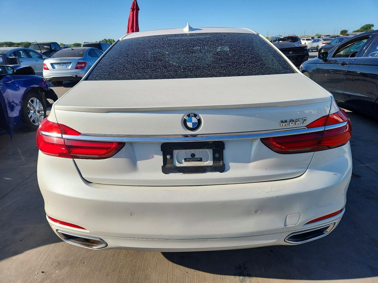 2019 BMW 740 I - Фото 6