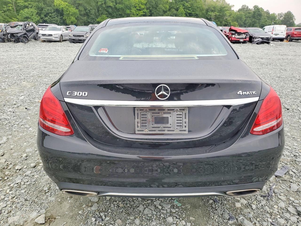 2017 Mercedes-Benz C 300 4Matic - Image 6