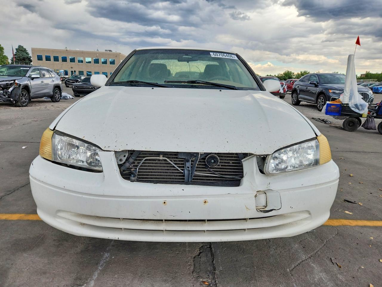 2000 Toyota Camry Le V6 - Фото 5