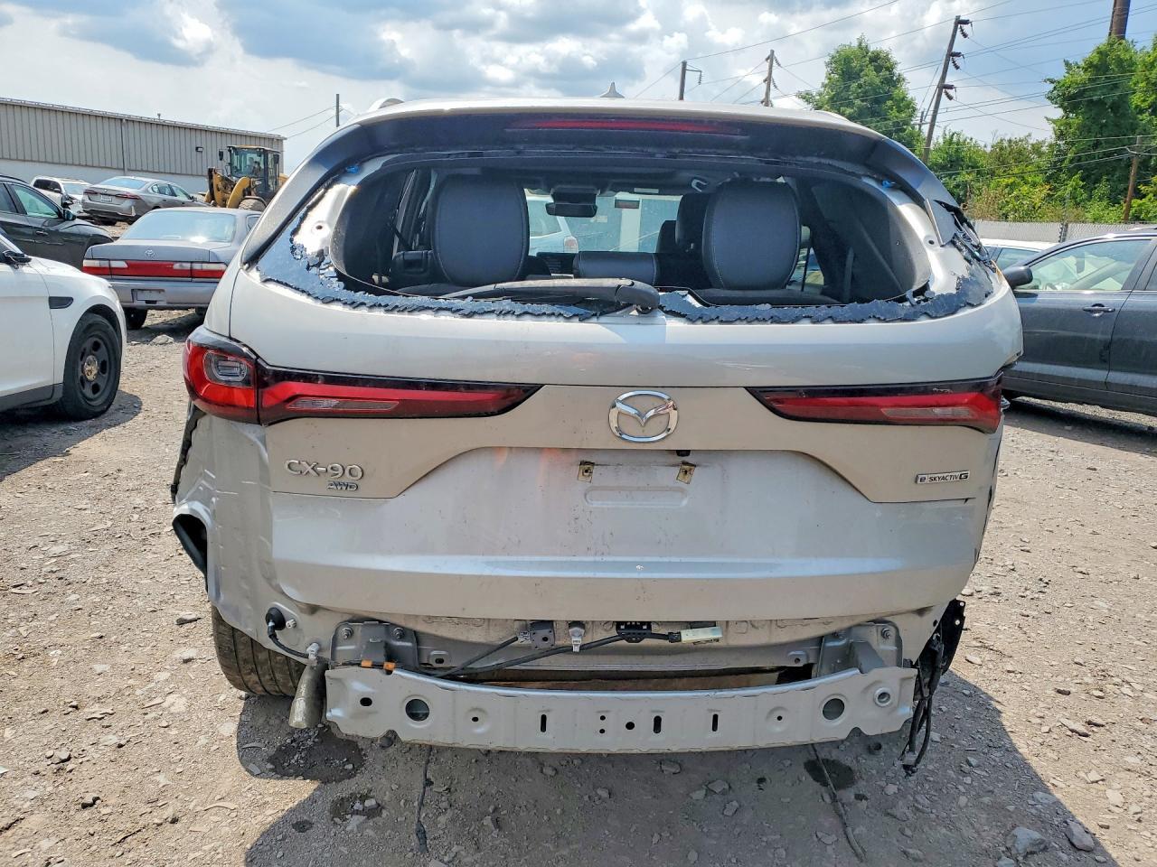 2025 Mazda Cx-90 Premium Plus - Image 6