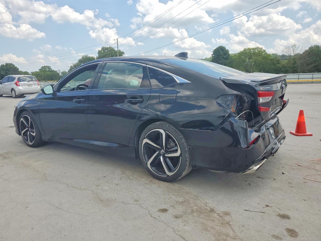 2022 Honda Accord Sport - Фото 2