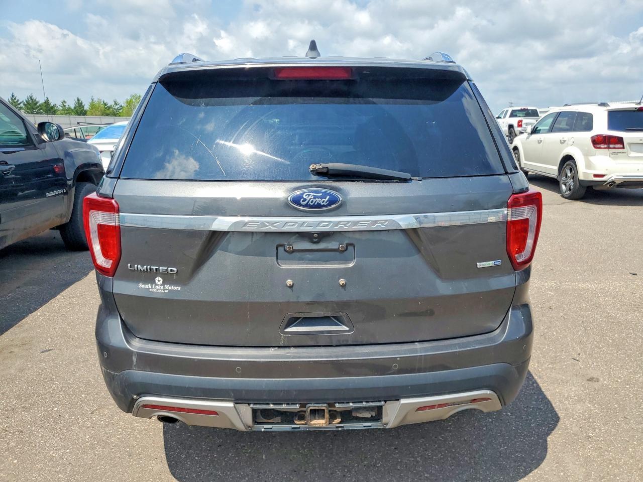 2017 Ford Explorer Limited - Фото 6