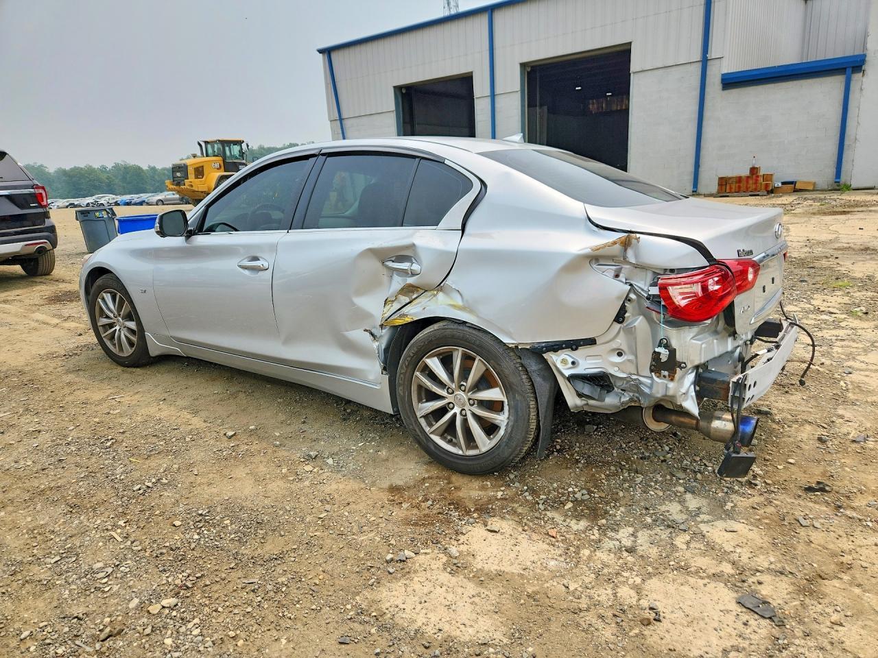 2014 Infiniti Q50 Premium - Image 2