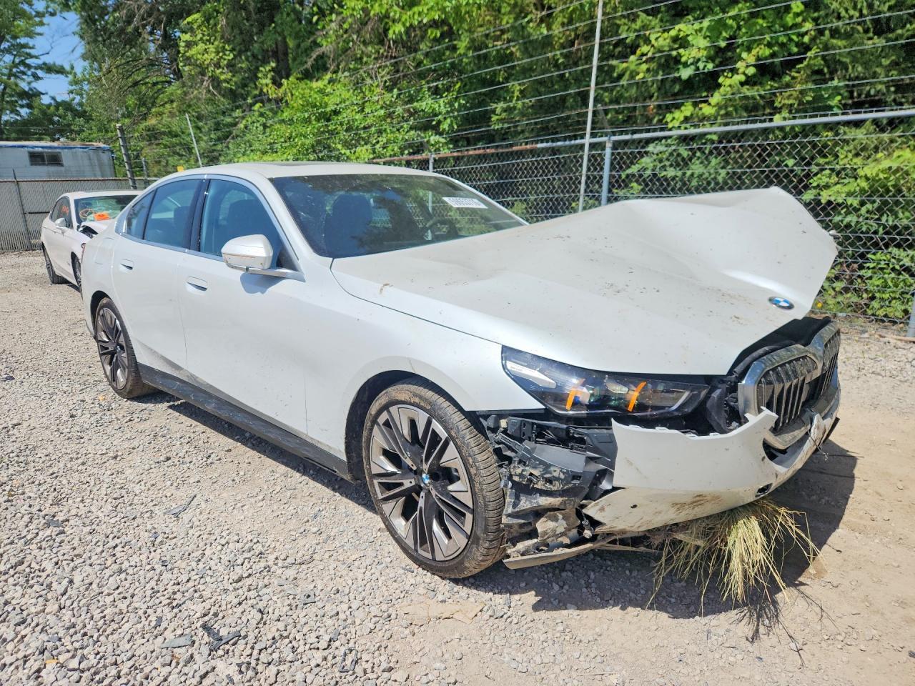 2024 BMW 530 Xi - Фото 4