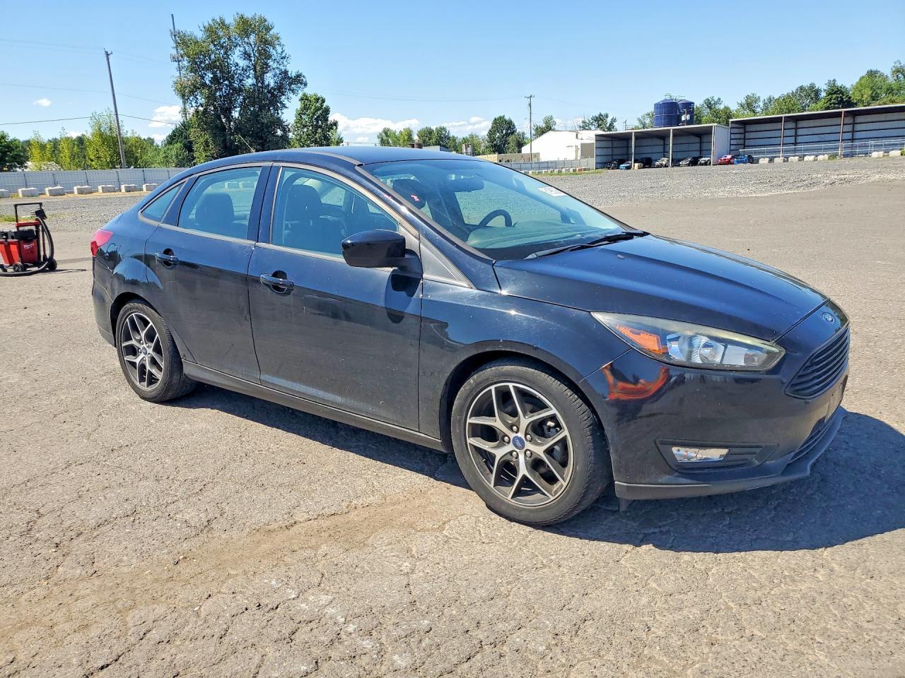 2018 Ford Focus Se - Фото 4