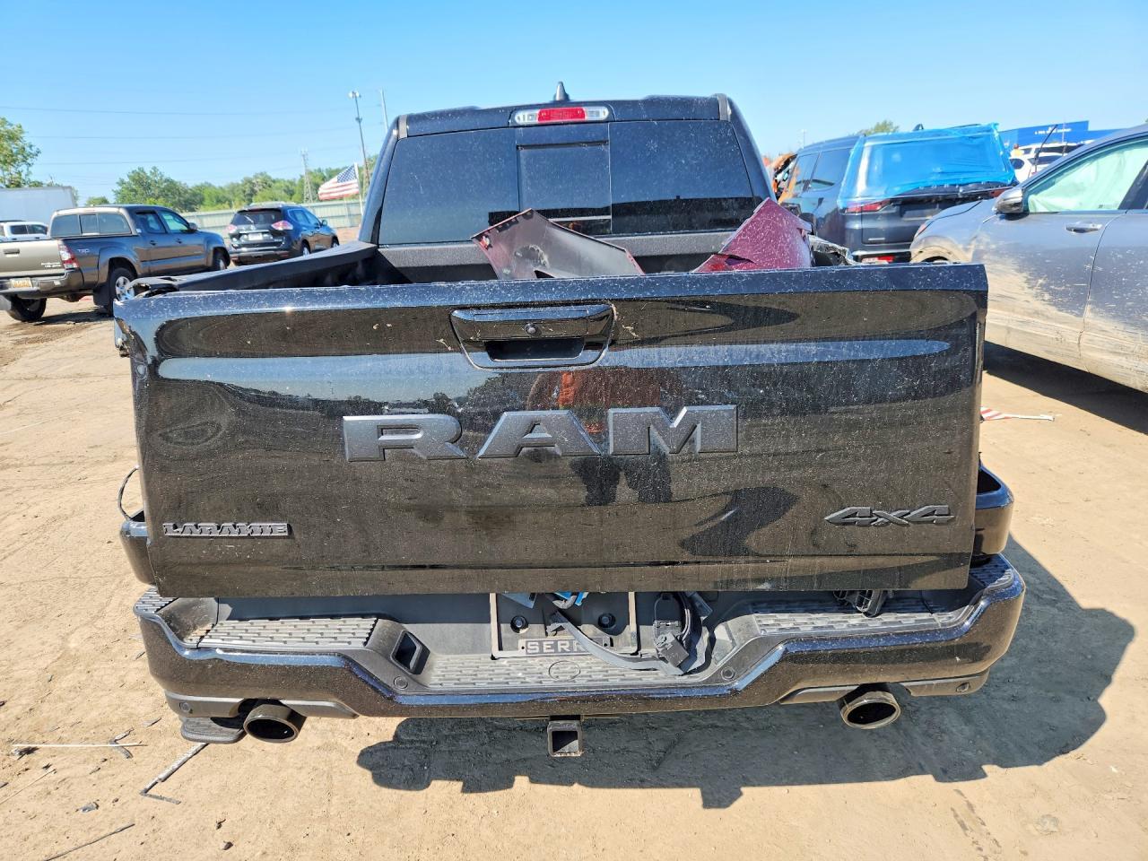 2026 Ram 1500 Laramie - Фото 6