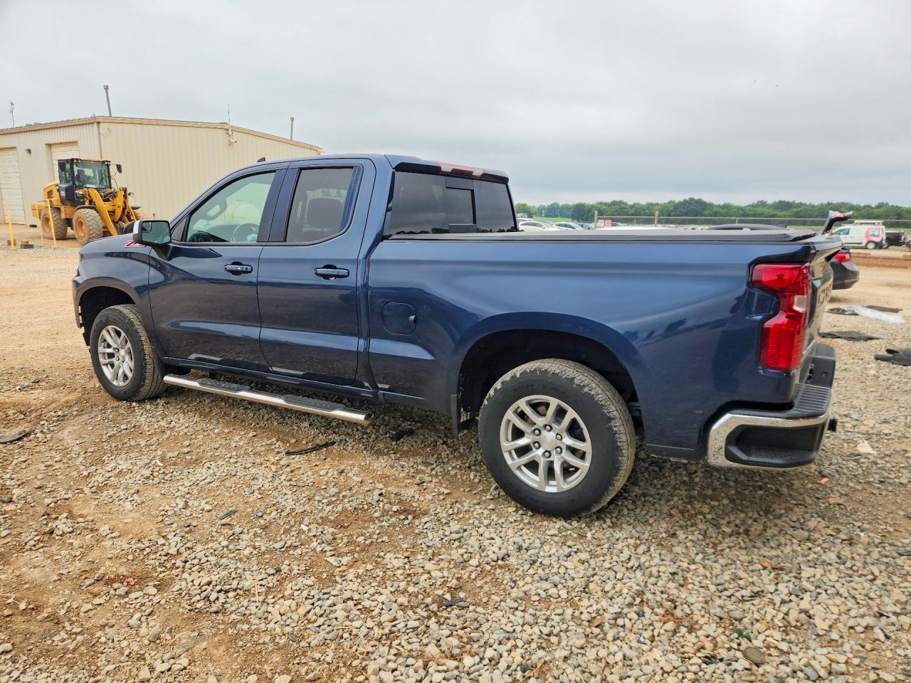 2020 Chevrolet Silverado K1500 Lt - Фото 2