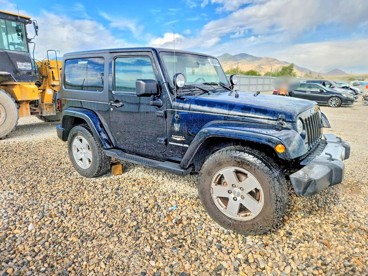 2011 Jeep Wrangler Sahara - Фото 4