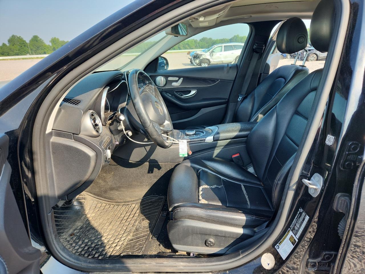 2017 Mercedes-Benz C 300 4Matic - Image 7