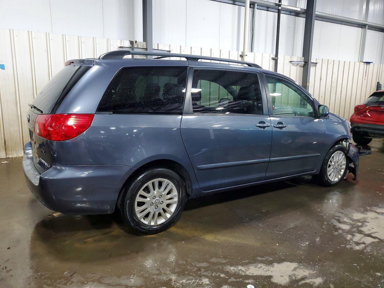 2008 Toyota Sienna Xle - Фото 3