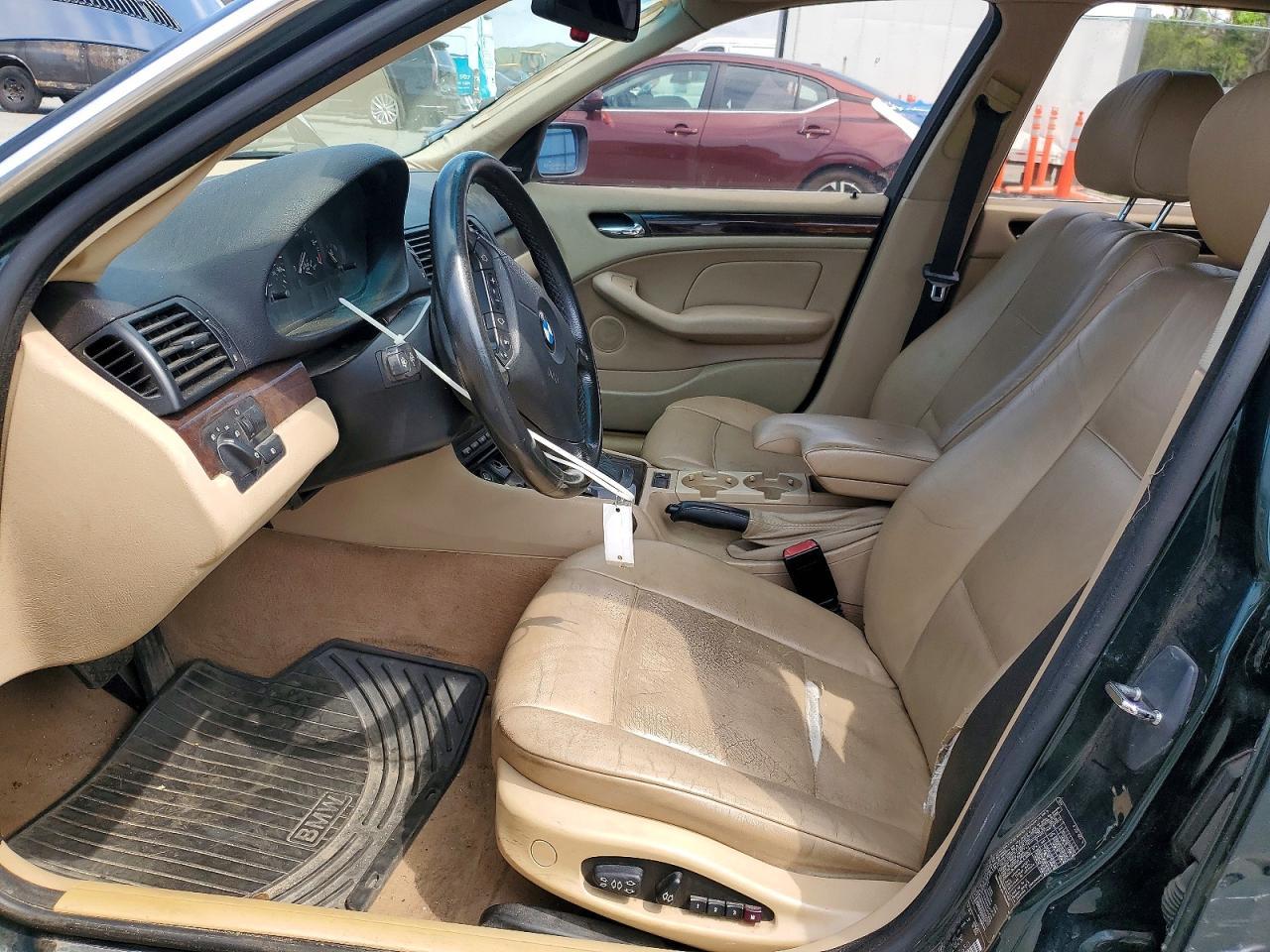 2004 BMW 325 Xi - Image 7