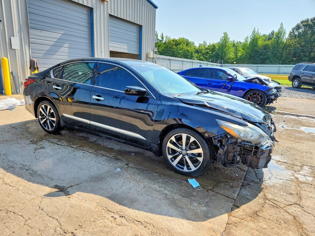 2017 Nissan Altima 2.5 Sr - Фото 4